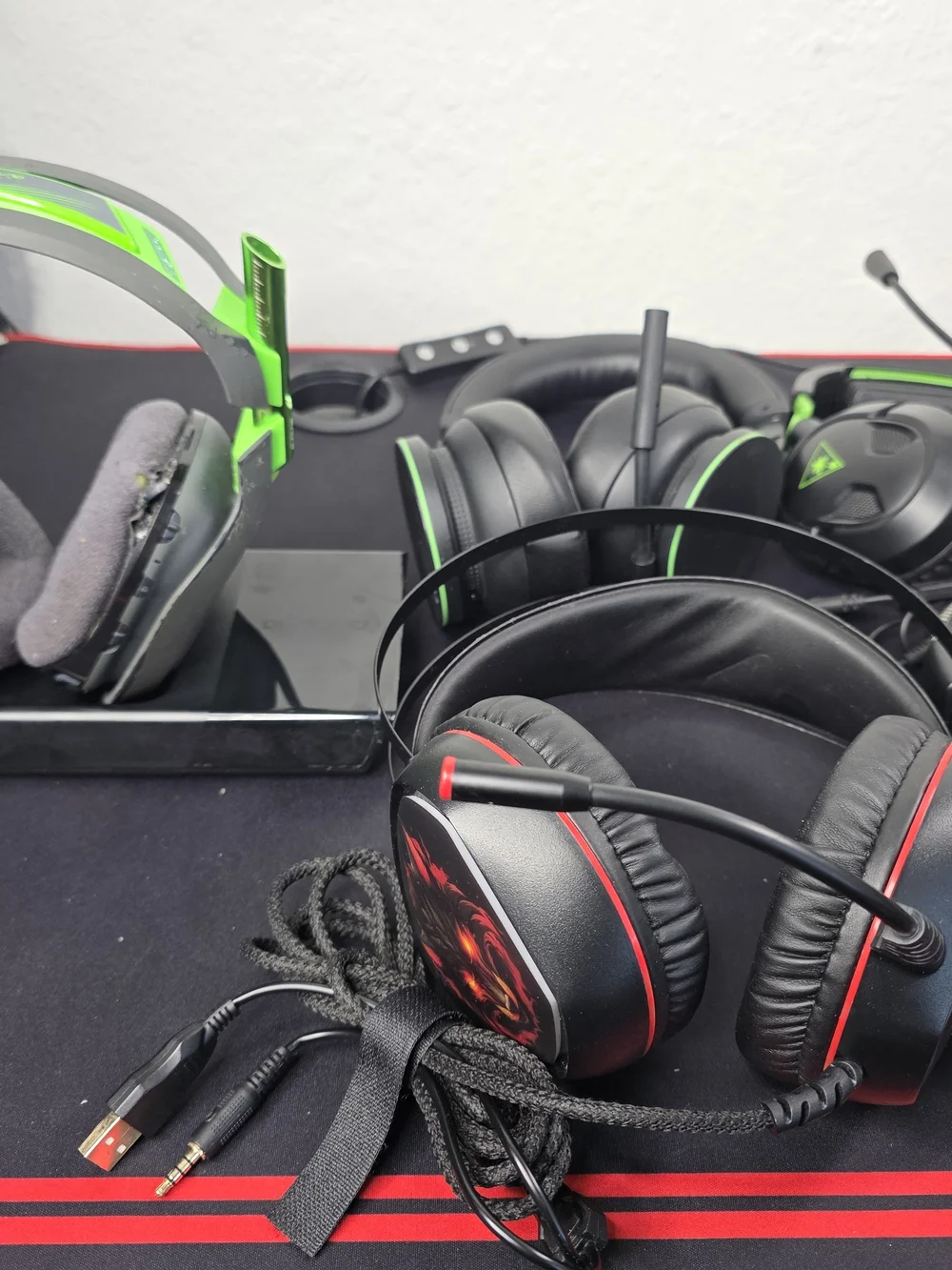 Gaming Headset Lot Parts Repair Astro Turtle Beach HyperX Lot